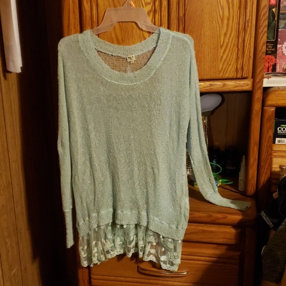 Shirt - Picture 1 of 1